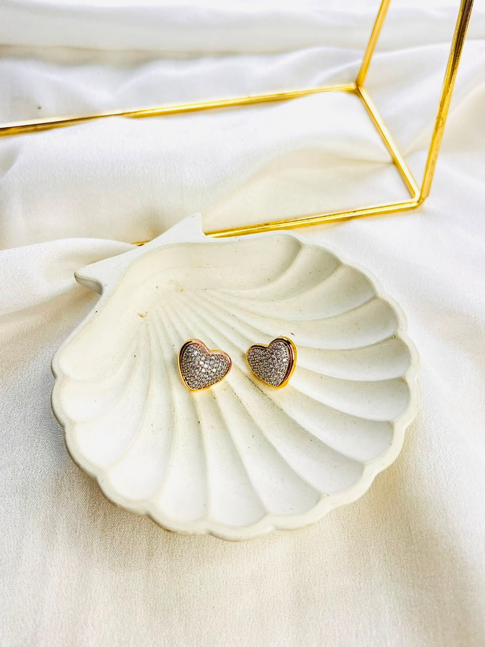 Aria Gold Drops