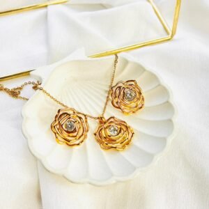 Aurelia Chain