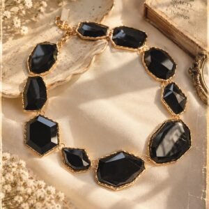Livia Necklace