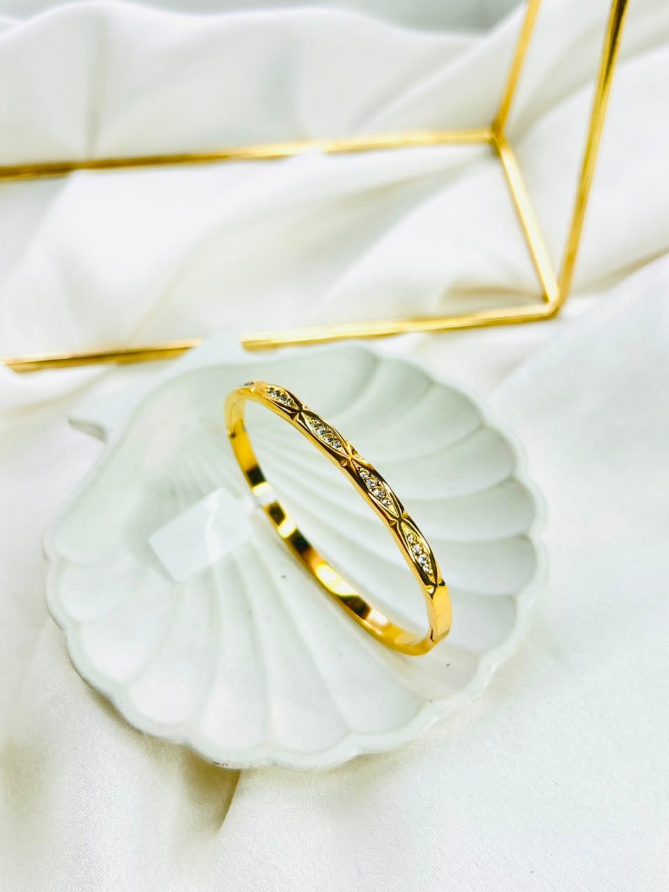 Ismera Cuff - Image 2