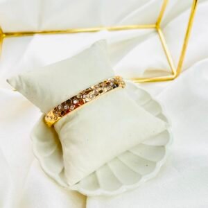 Novelle Cuff